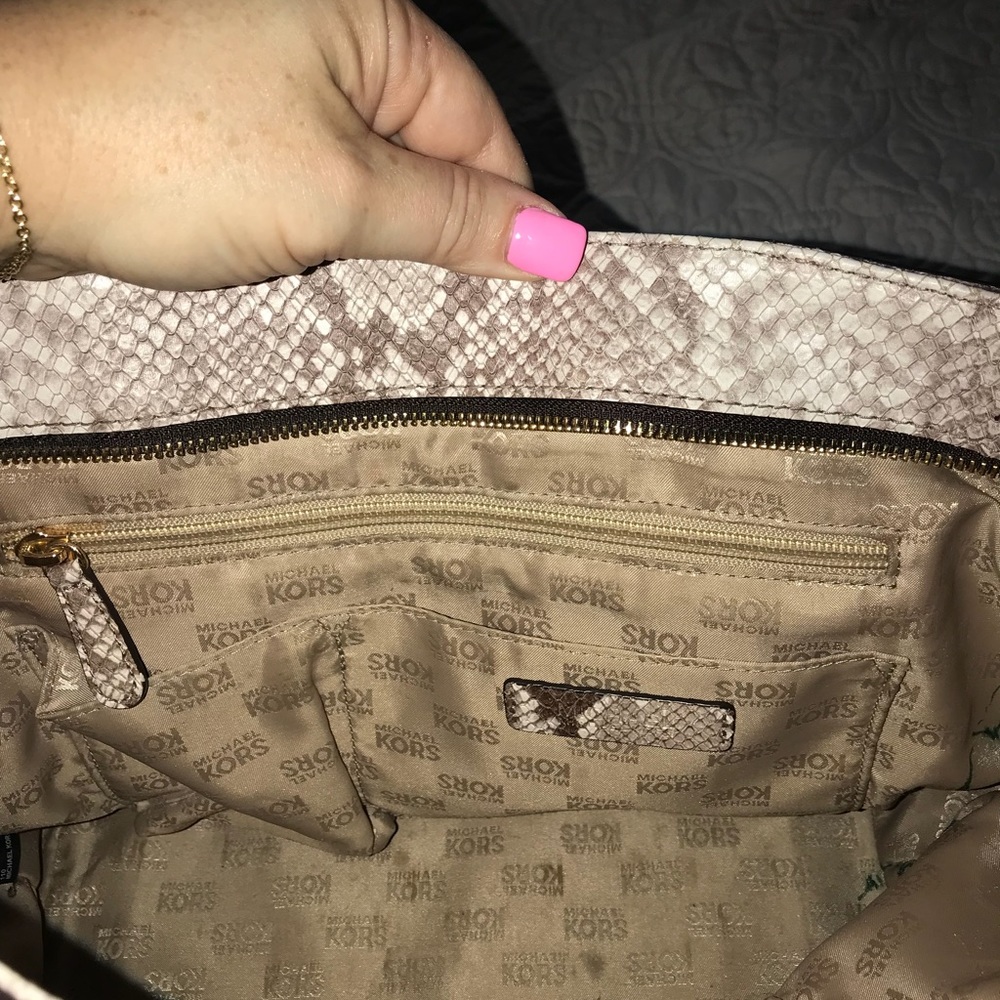 Authentic  Michael Kors Large Python  Callie - Picture 5 of 7